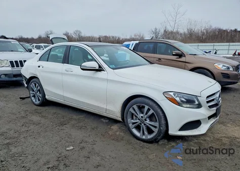 2018 Mercedes-Benz C 300 4Matic from USA, damaged, VIN 55SWF4KB9JU273129